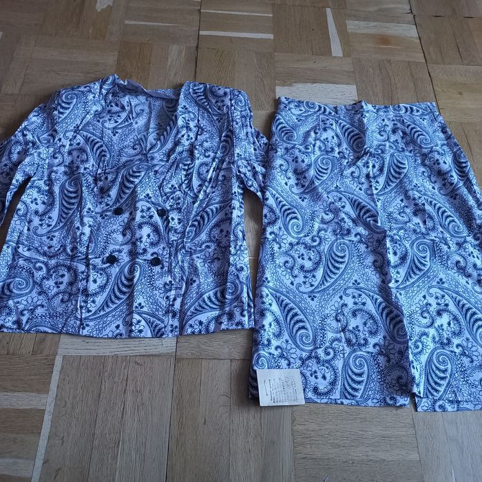 Продам сукні, блузи