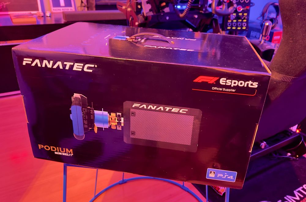 Base Fanatec DD1 (QR2), e Volantes Fanatec  (QR2)