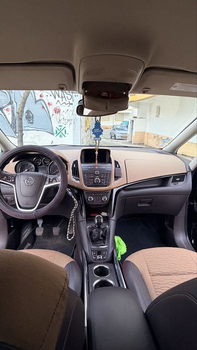 Opel Zafira Tourer 1.6 CDTI 136 cv