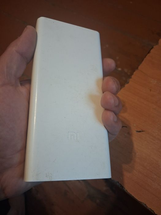Xiaomi MI Power Bank  20000mAh 18W белый