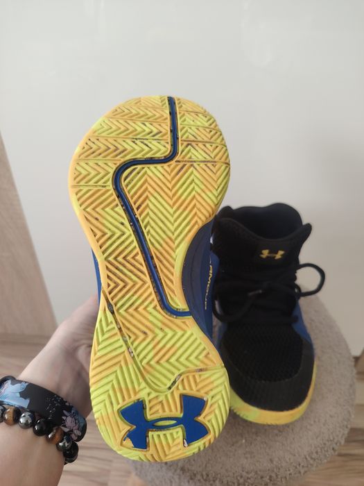 Buty sportowe under armour 36