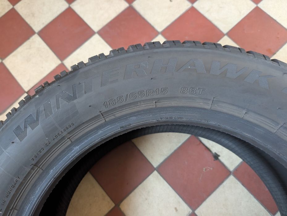 Firestone Winterhawk 4 185/65R15 88T #379B