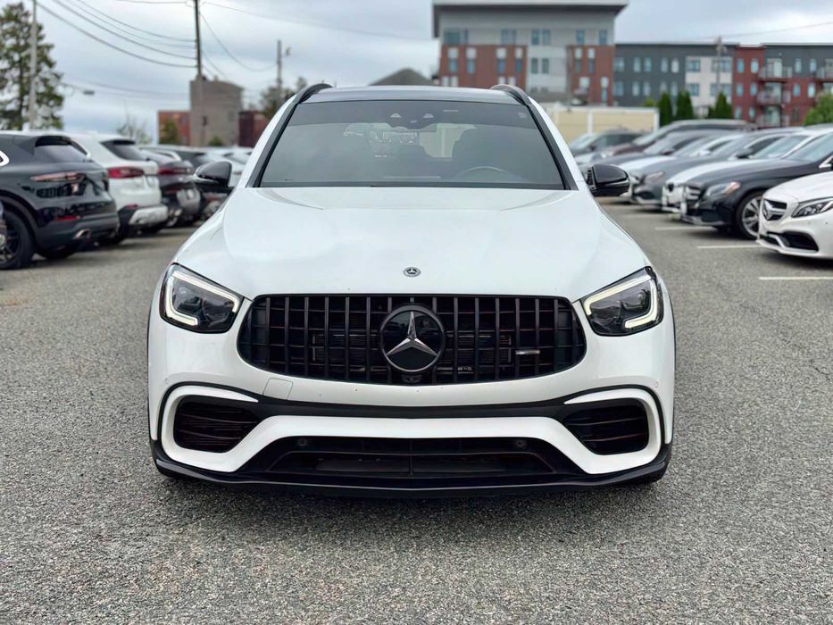 Mercedes-Benz GLC 63 AMG      2021