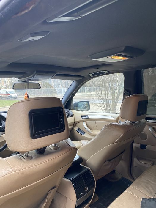 Продам БМВ Х5 е53