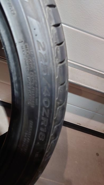 Opona Laufenn 225/40 R18