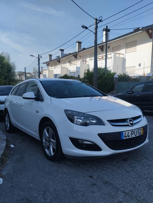 Opel Astra 1.6 CDTI   120 000 Klms