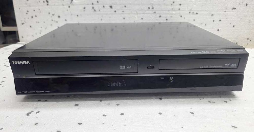 Combo Vhs Toshiba DVR20KB - Hdmi