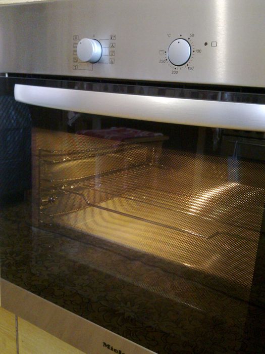 MIELE-самый надёжный и качественный духовой шкаф от бренда из Германии