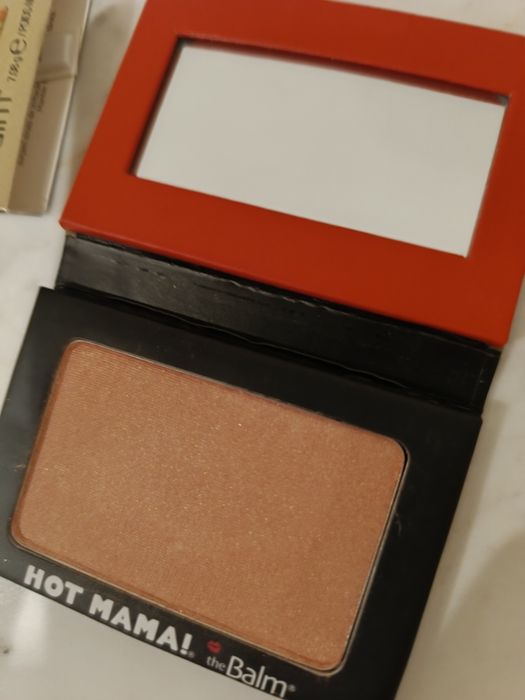 The Balm, Hot Mama, róż/cień do powiek/rozświetlacz, 7.08 g, nowy