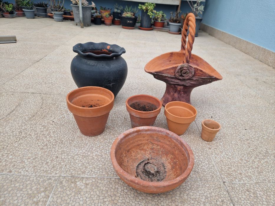 Lote de vasos de barro