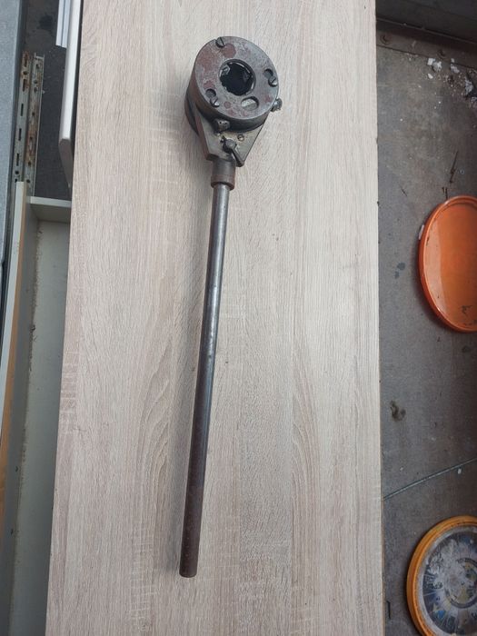 Gwintownik Regolowany