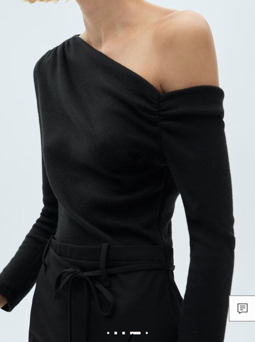 Чорна сукня Mango