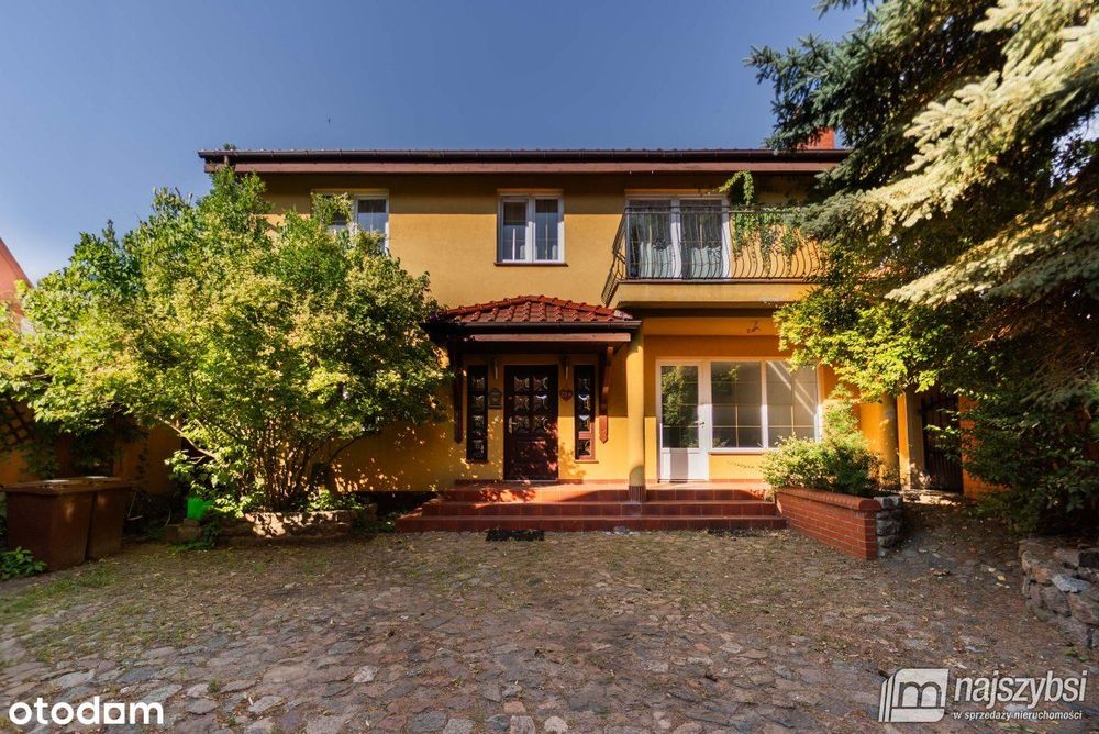 Goleniów- dom wolnostojący w centrum