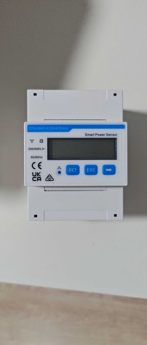 Licznike energii Huawei DTSU666-H (3 fazowy, z przekładnikami w zestawie) Power meter