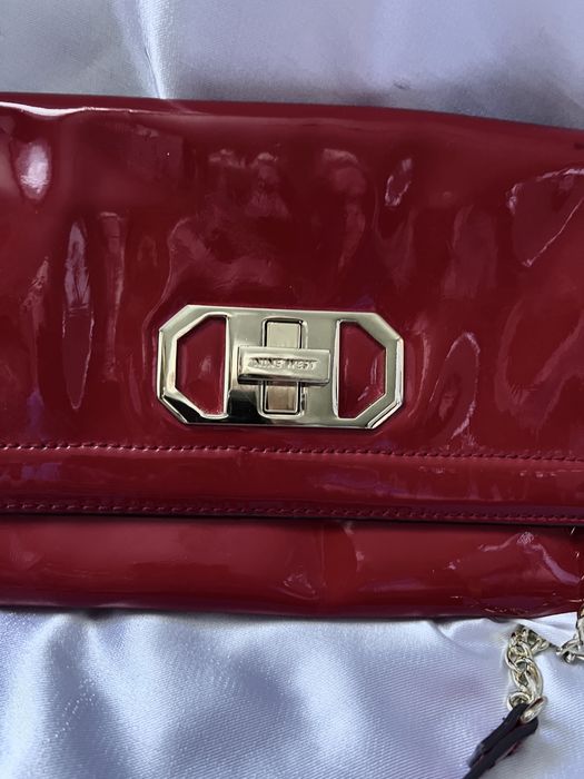 Лакована червона сумка Nine West