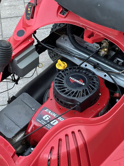 Трактор газонокосарка Hurricane HT 63