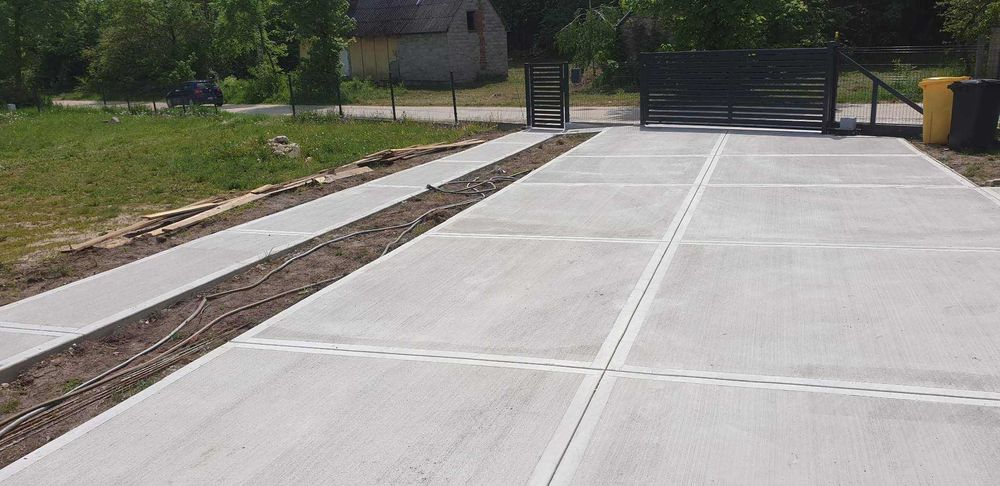Posadzki przemysłowe podjazdy betonowe zacieranie chudziak kucie beton ...