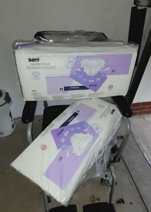 Podkłady, pieluchy dla dorosłych rozm.M i chusteczki SENI