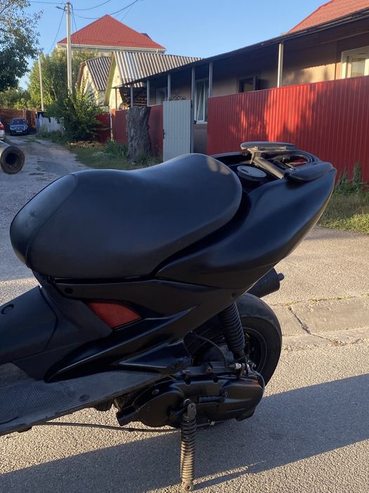 Yamaha aerox , ne slider ,neos,bws,malaguti,jog,aprilia