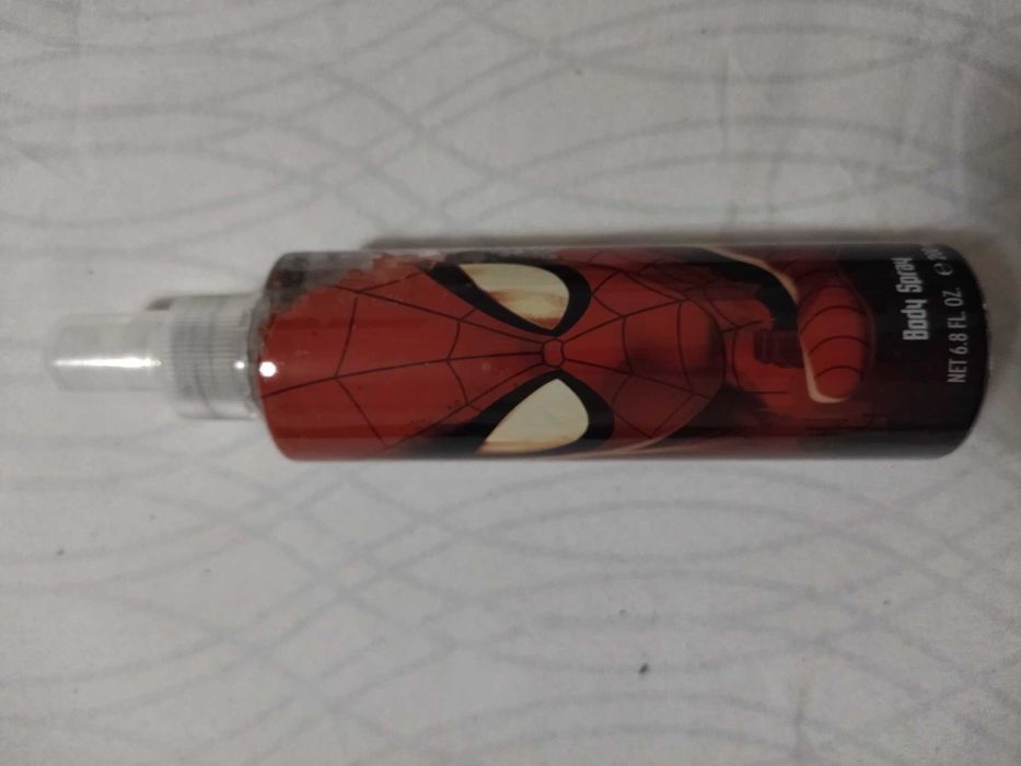 Perfume Spiderman e capitão América