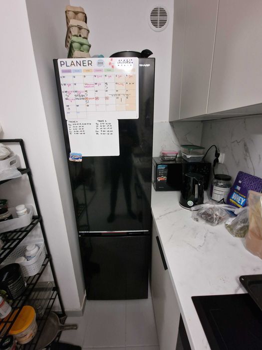 Lodówka SHARP SJ-FBA05DTXBE-EU No Frost 180cm Czarna