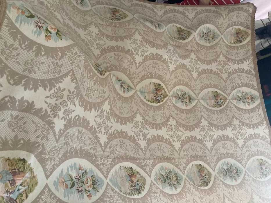 Colcha em algodão trabalhado à mão