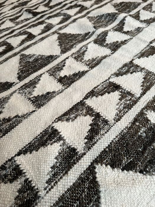 Tapete feito à mão (loja Gato Preto)