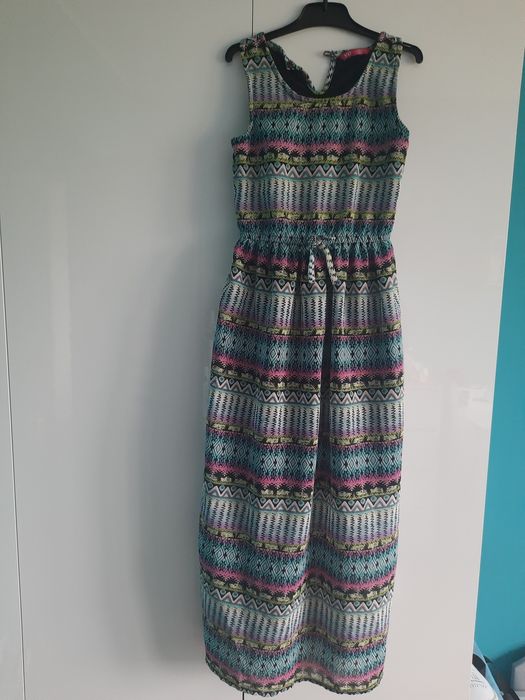 Letnia sukienka maxi rozm. 128