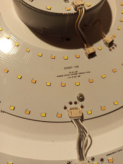 Продам светодиодный светильник