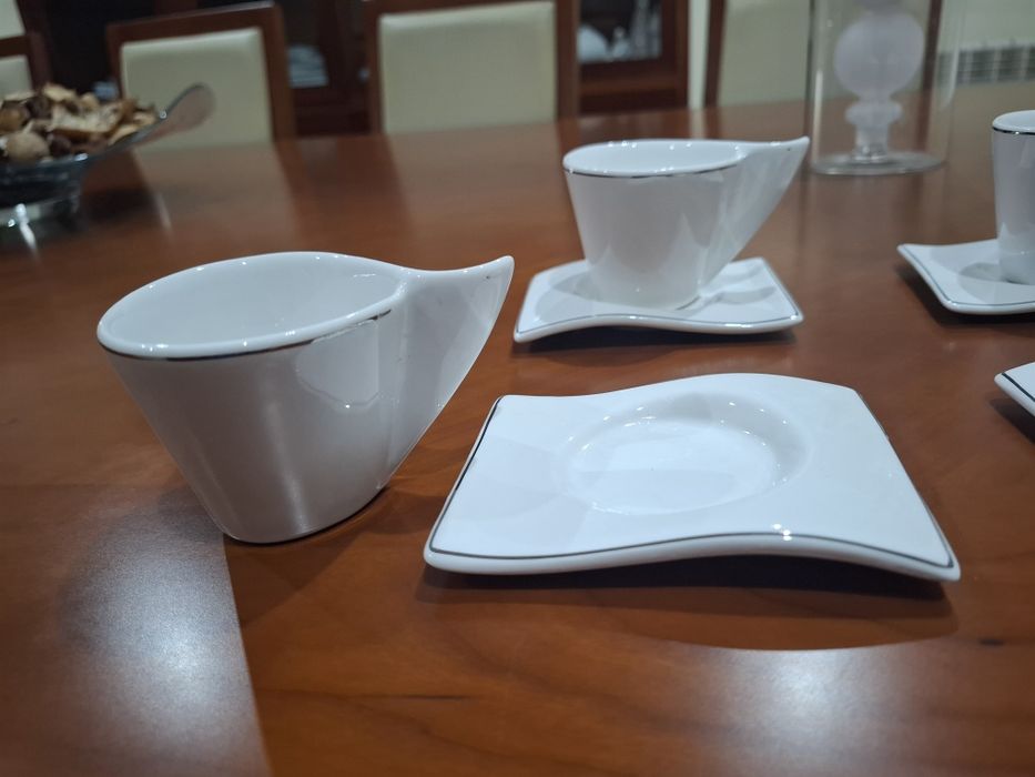 Conjunto de chávenas de cafe