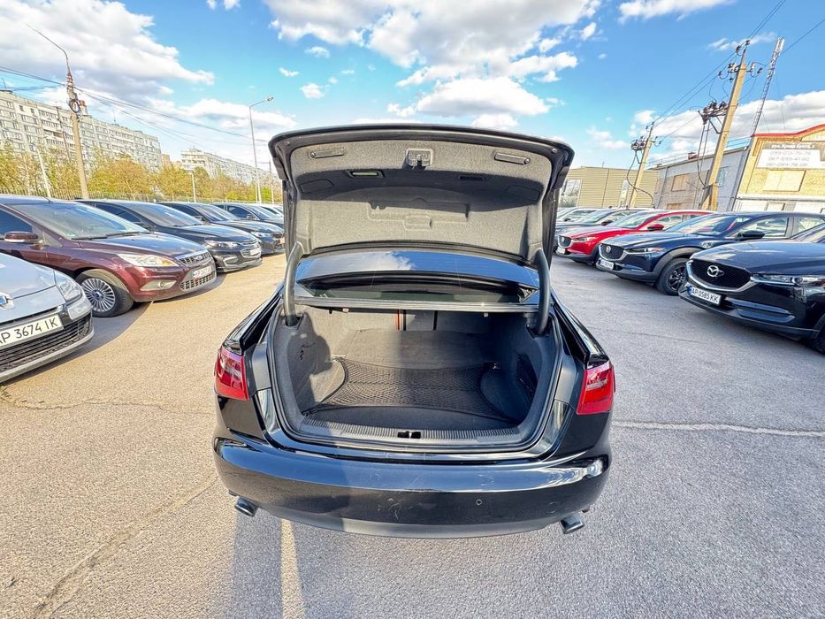Продам автомобіль Ауді А6С7 2014 року