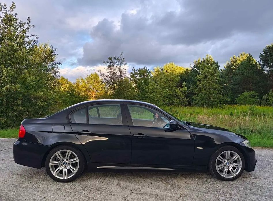 BMW E90 320d m-pakiet
