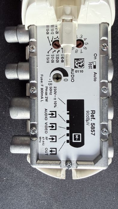 Modulador VHF/UHF Televes 5857