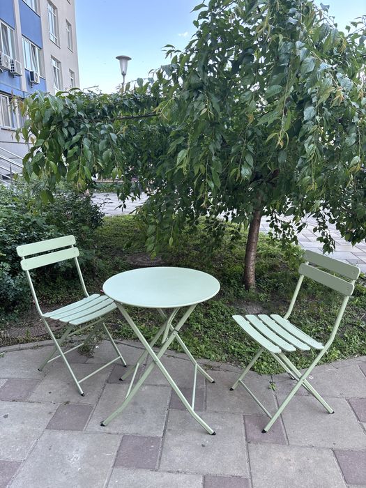 Продам патіо терасу набір стіл та стільці