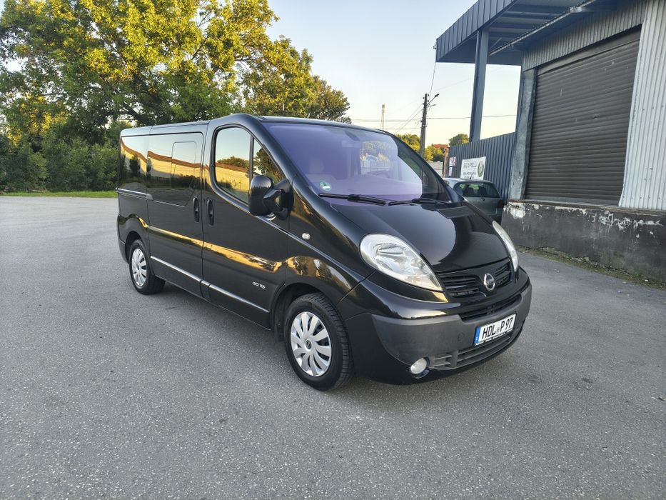 Nissan primastar ( nie Trafic Vivaro) 8 /9osobowy Passenger 2.0dci