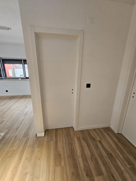 Aplicação de flutuante e vinilico