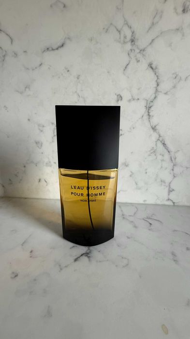 Perfumy Issey Miyake L'Eau d'Issey Pour Homme Noir Ambre Eau de Parfum