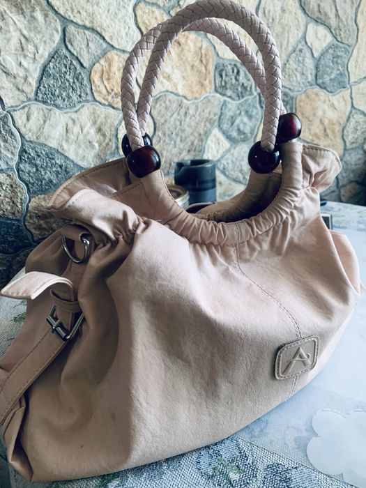 Рожева стильна сумочка