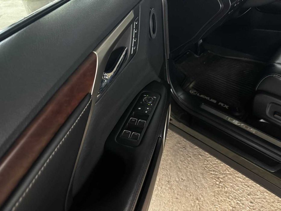 Продам  Lexus RX 2019. Можна в розстрочку, під викуп.
