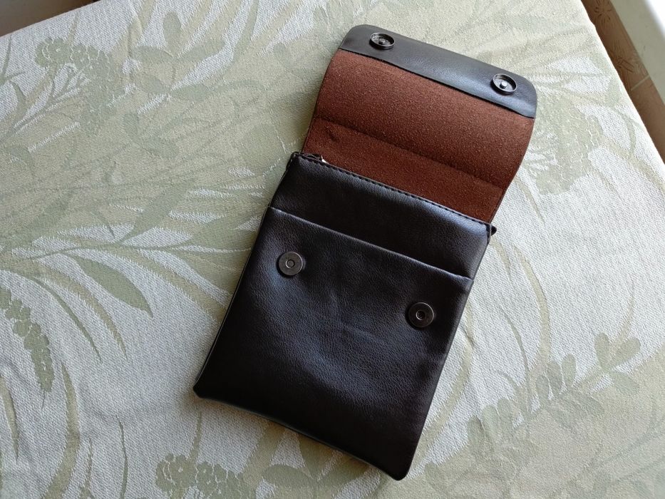 Продам барсетку сумку