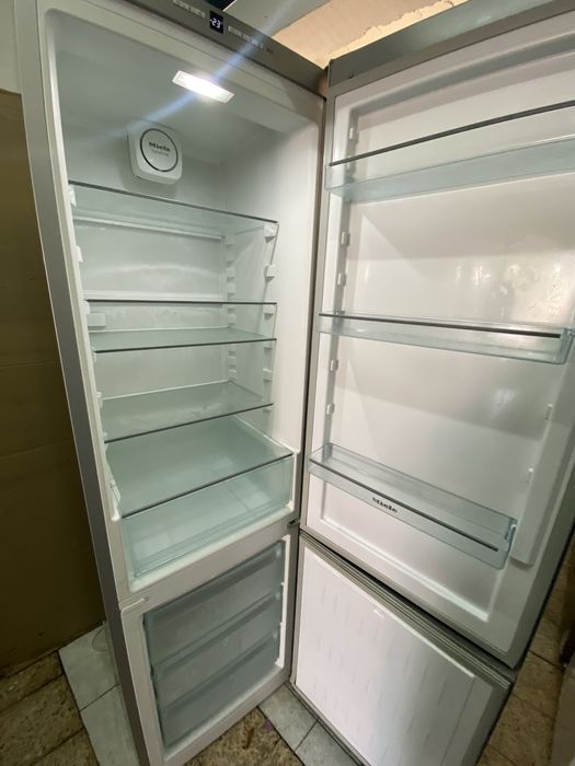 Frigorifico Miele combinado cinzento