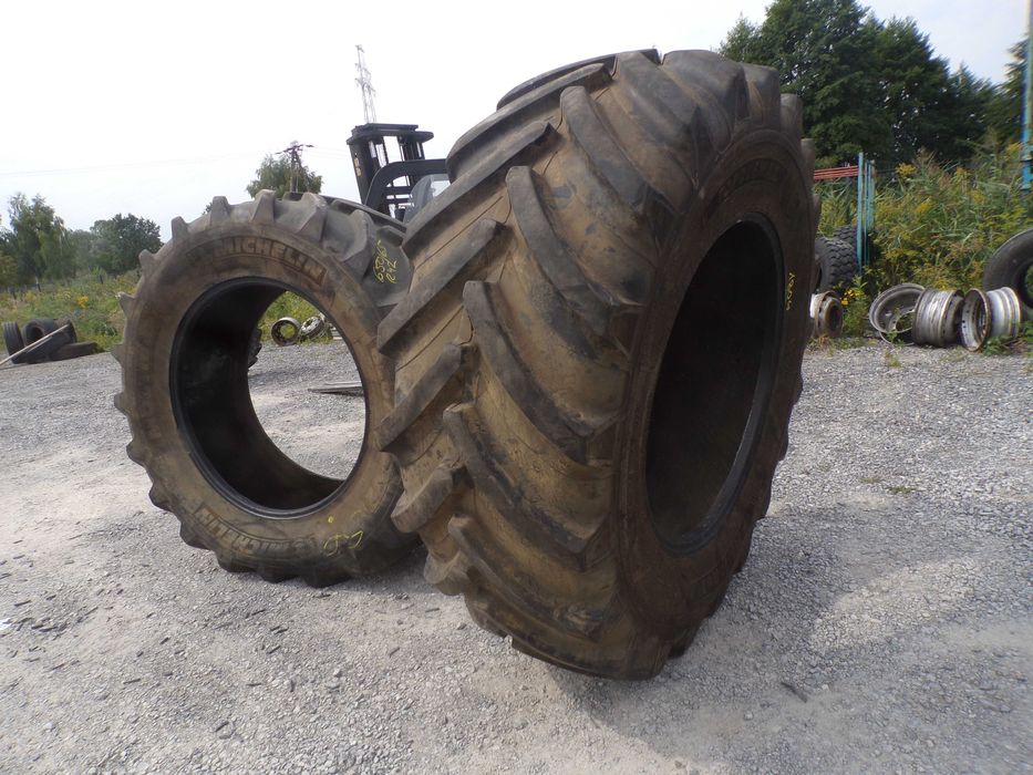 opona 710/70R42 CEAT  F710/70R42 TORQUE MAX (3000 netto)