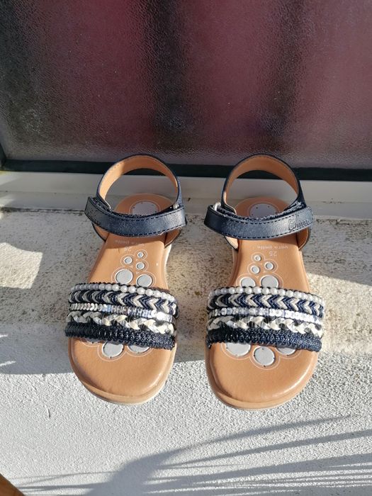 Sandálias de menina Chicco