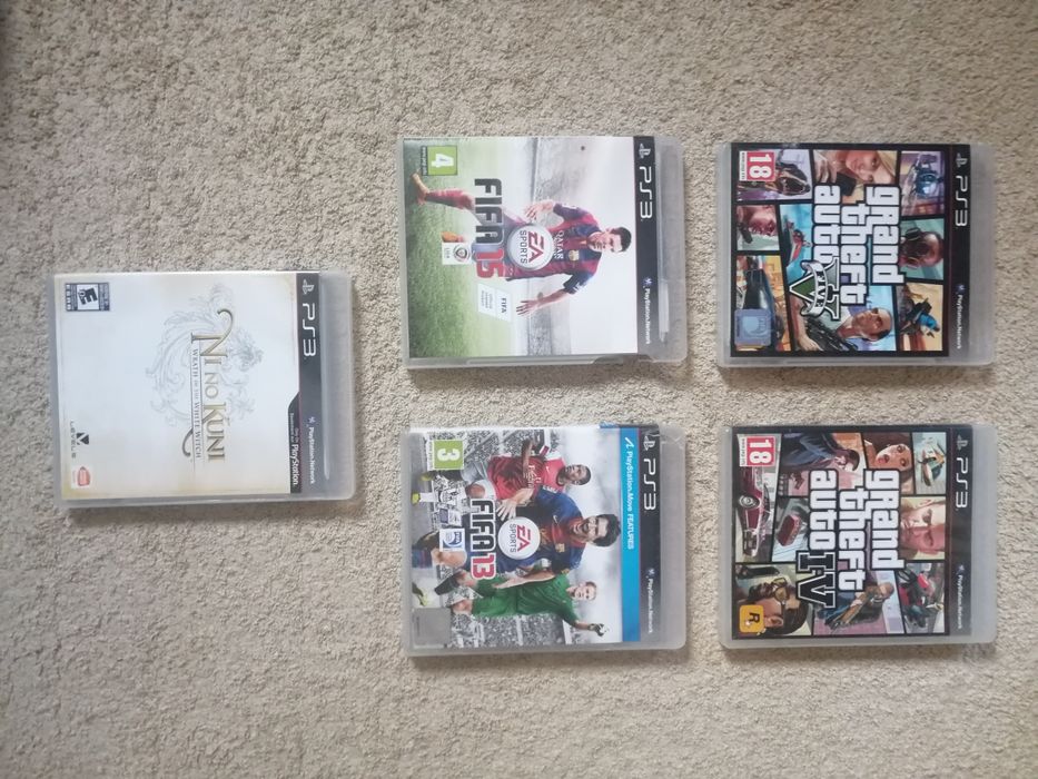 Ps3 Super slim (12Gb + 500Gb)