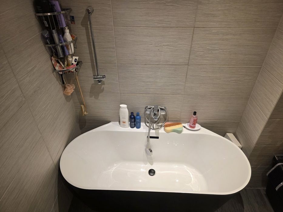 Sprzedam wanne czarno białom