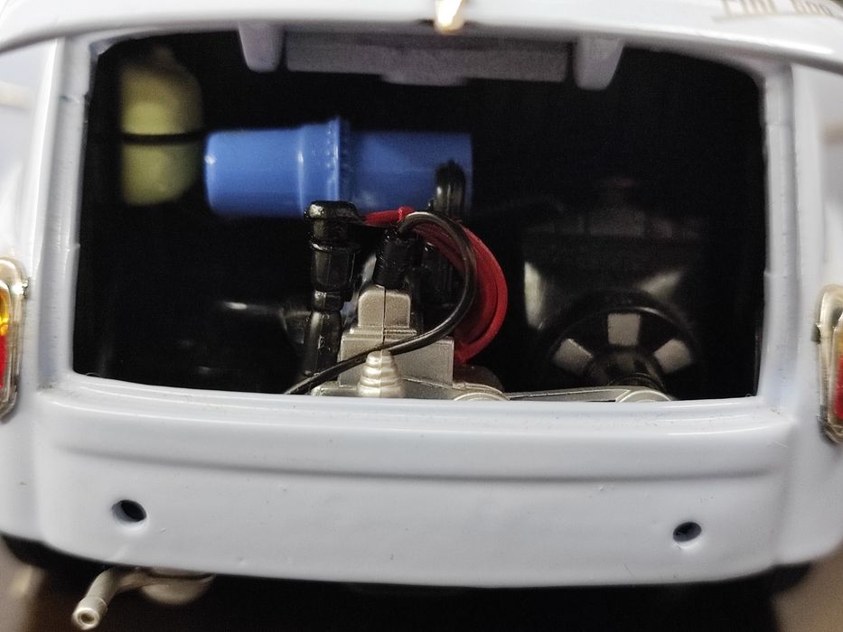 Fiat 600 Berline 1/18