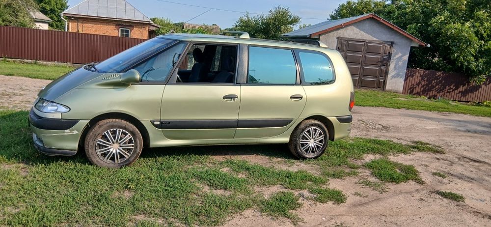 Обмін продам ренно еспейс 2.0газ бензин 2000рв