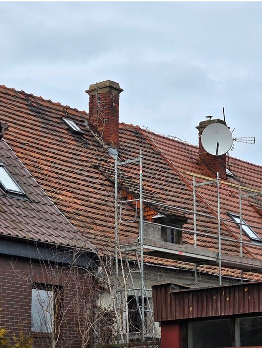 •Usługi dekarskie• Darmowa wycena Dekarz. .

-pokrycie dachów/dachówka