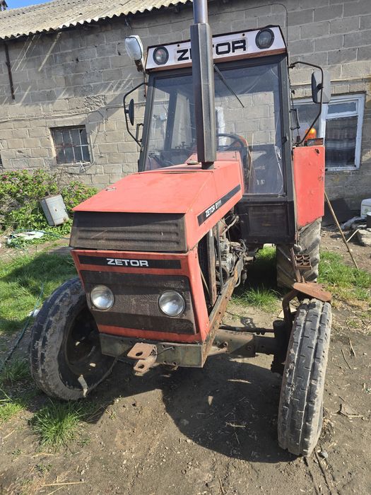 zetor 8011 pracował tylko przy odśnieżaniu