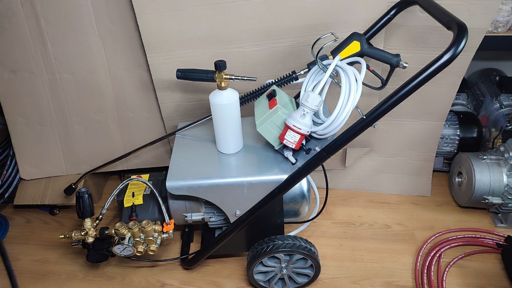 Мийка високого тиску, Karcher. АВД 7.5кВт 200 бар, 21л Mazzoni MMD
